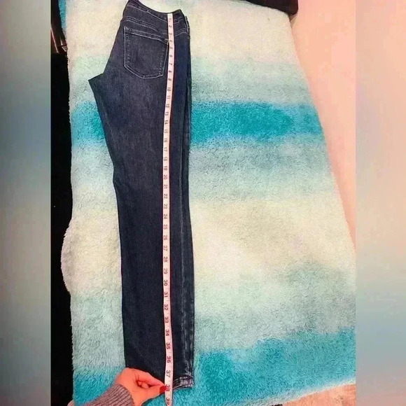 🔥AThleta Jeans🔥 - Picture 6 of 6